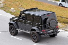 2022_mercedes_g_class_4x4_squared_stalked_in_california_traffic_15