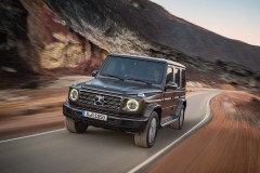5_mercedes_benz_g_wagen_commercials_that_will_turn_you_into_a_big_fan_09