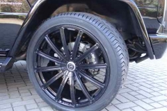 with the elegant forged 23 inch PREMIUM WHEEL light alloy rim forgeART1