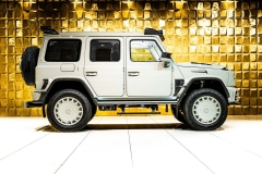 mansory_unleashes_the_flashy_gronos_p850_a_g_63_4x4²_with_extravagance_overload_06