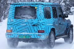 mercedes_benz_eqg_ev_spied_wearing_inventive_camo_pattern_23