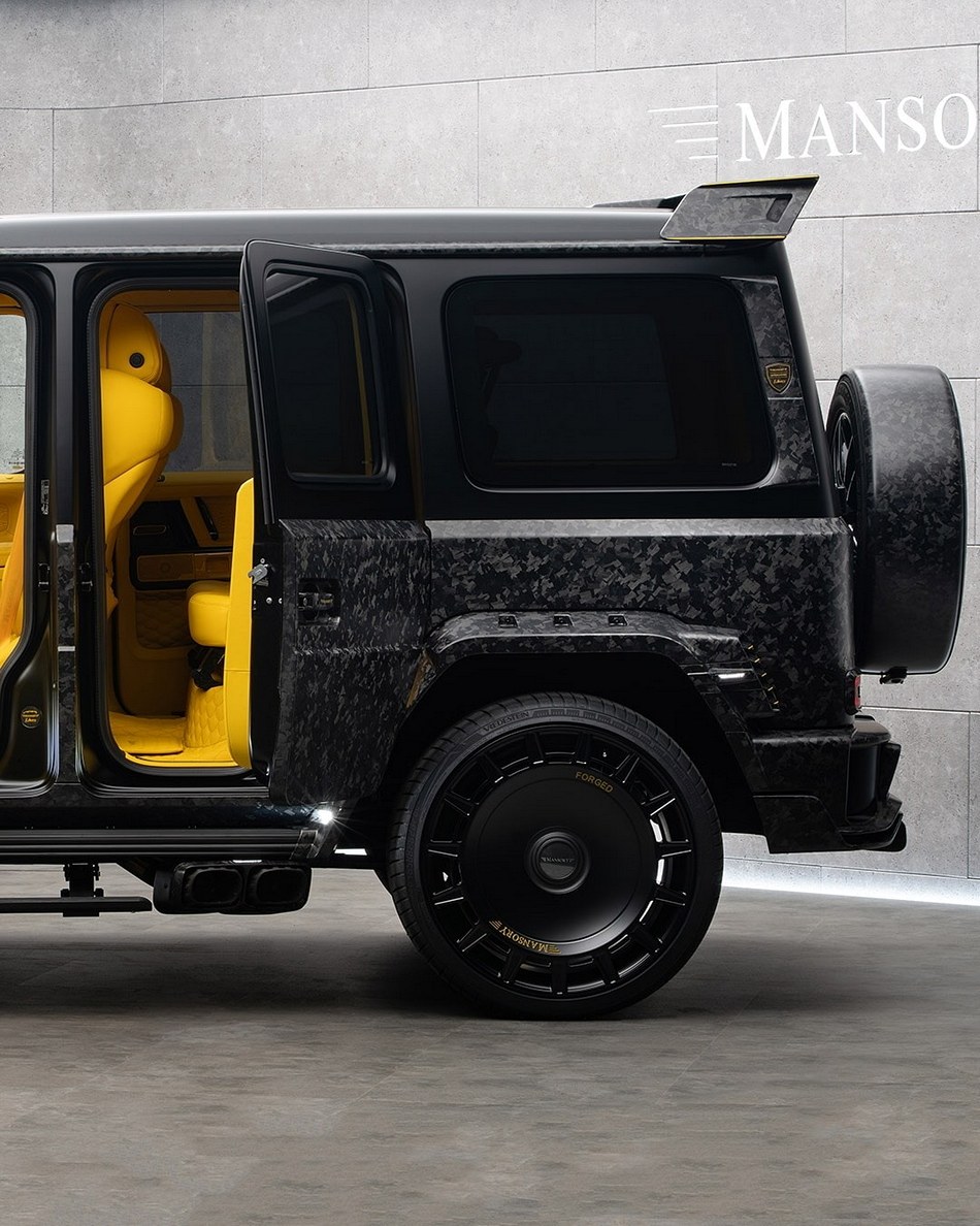 new_mansory_gronos_grande_entree_is_a_g_wagen_with_rear_suicide_doors_05