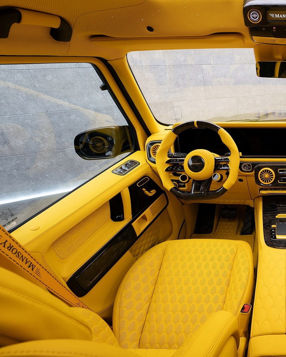 new_mansory_gronos_grande_entree_is_a_g_wagen_with_rear_suicide_doors_11