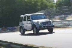 upcoming_refresh_mercedes_benz_g_class_spotted_testing_at_the_nurburgring_08