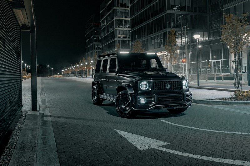 urban_automotive_widetrack_a_carbon_clad_makeover_for_the_mercedes_g_wagon