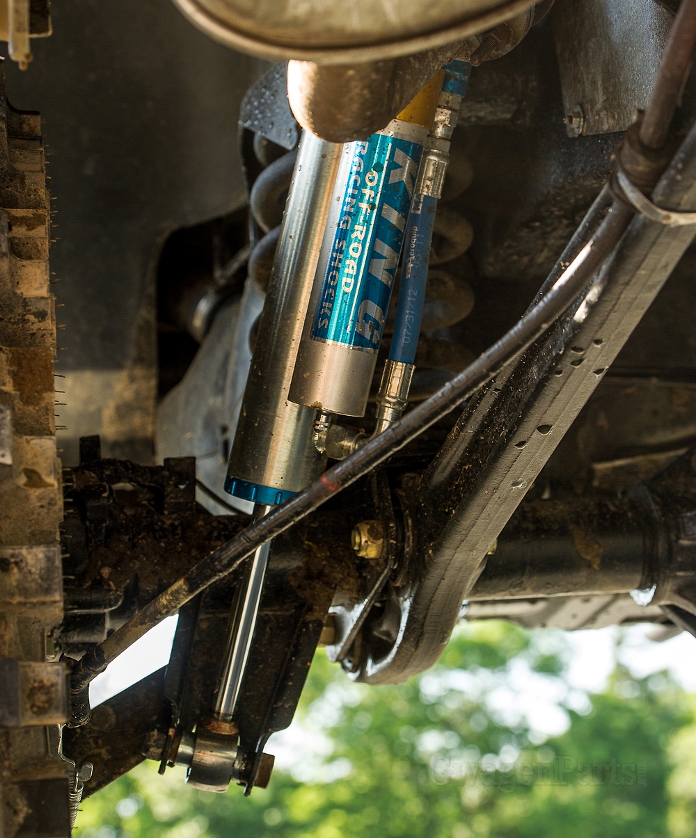 2.5-inch KING Performance Shocks for Mercedes G-class W463